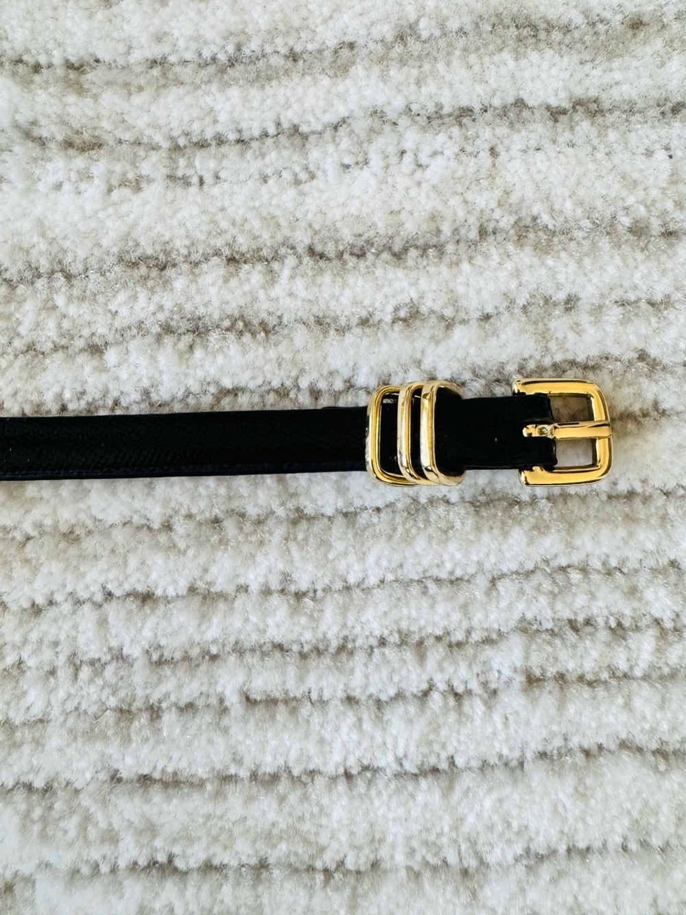 Banana Republic Black Textured Patent Skinny Belt Triple Ring Gold Buckle XS - Picture 2 of 9